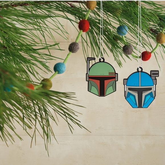 NIB Hallmark Star Wars: The Mandalorian Miniature Christmas Tree Topper Mini - Picture 5 of 5